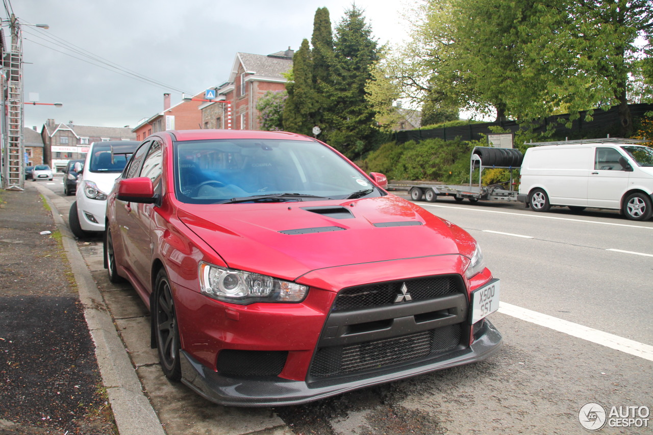 Mitsubishi Lancer Evolution X FQ-330 SST