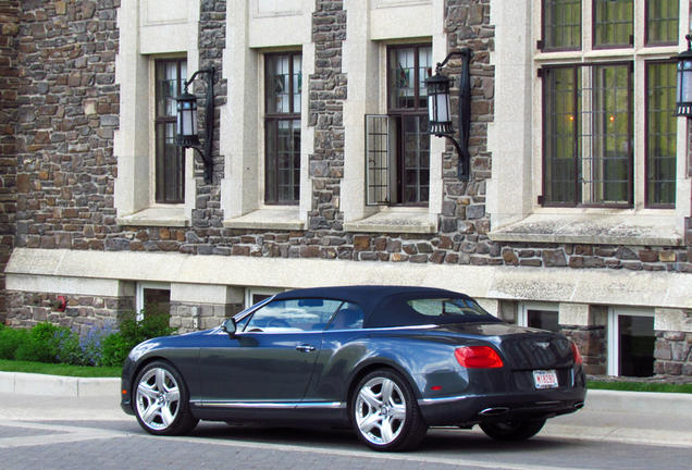 Bentley Continental GTC 2012