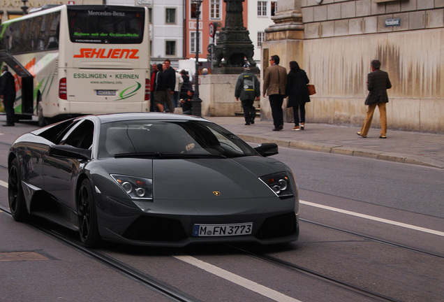 Lamborghini Murciélago LP640