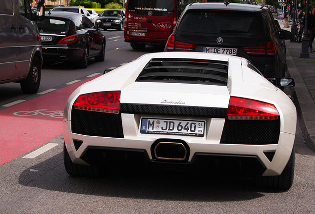 Lamborghini Murciélago LP640