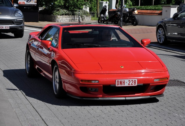 Lotus Esprit S4