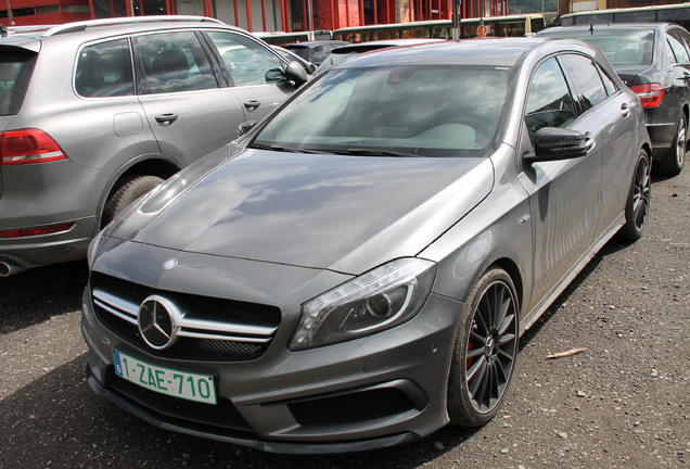 Mercedes-Benz A 45 AMG