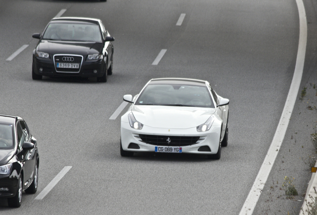 Ferrari FF