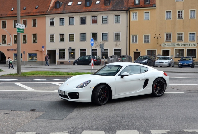 Porsche 981 Cayman S