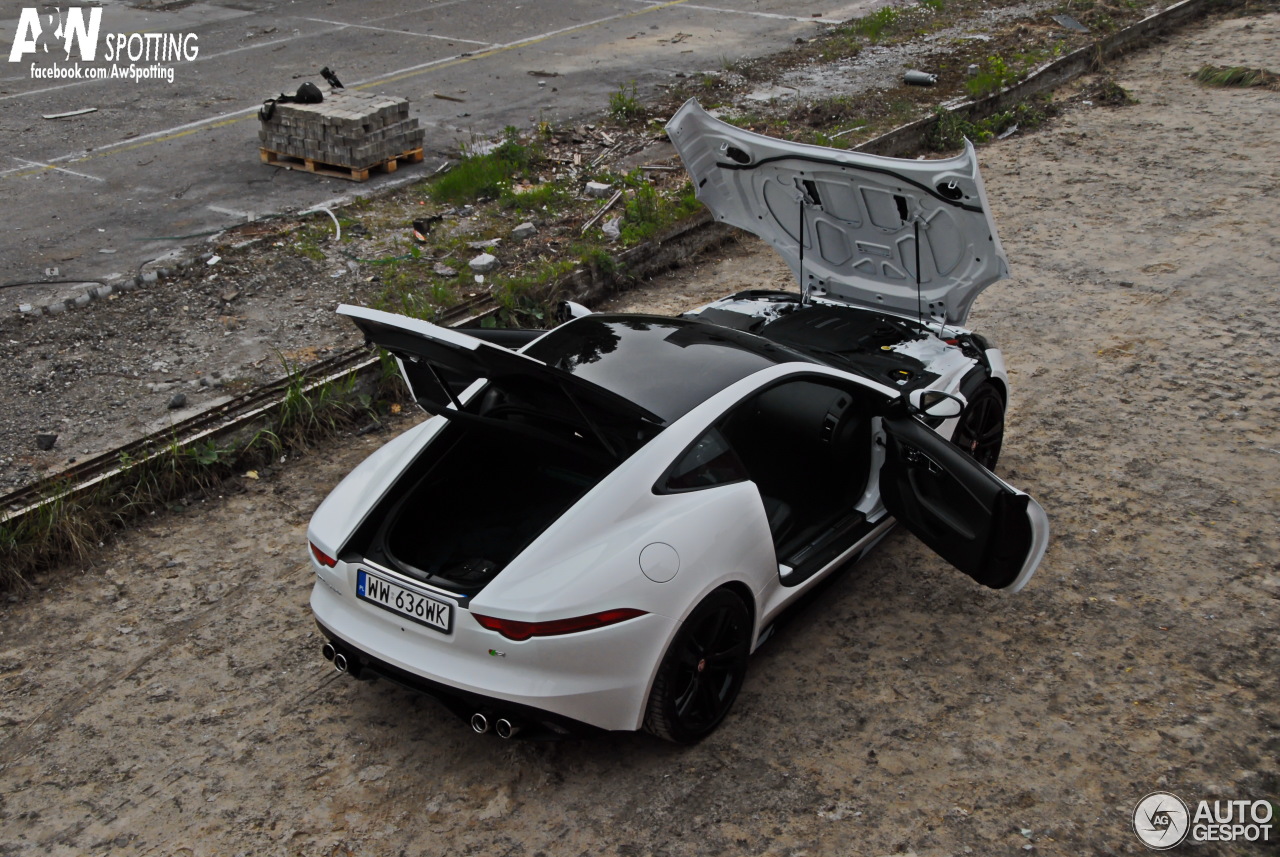 Jaguar F-TYPE R Coupé