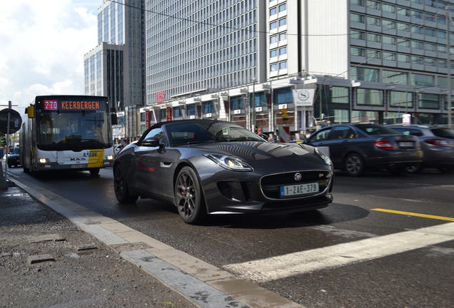 Jaguar F-TYPE S Convertible