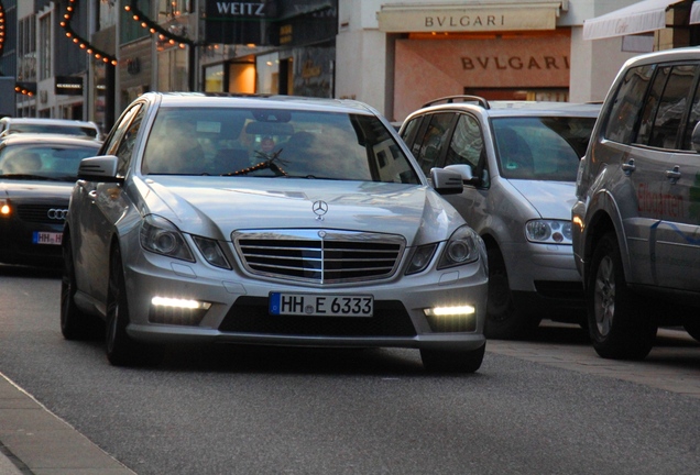 Mercedes-Benz E 63 AMG W212 V8 Biturbo