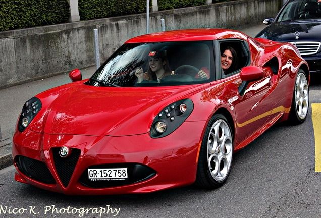 Alfa Romeo 4C Coupé