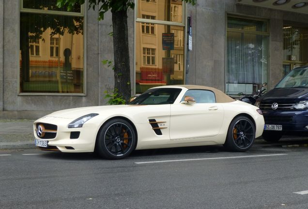 Mercedes-Benz SLS AMG Roadster