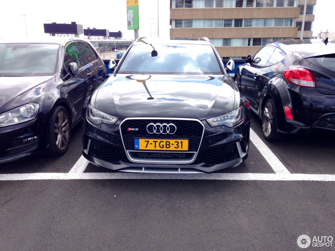 Audi RS6 Avant C7