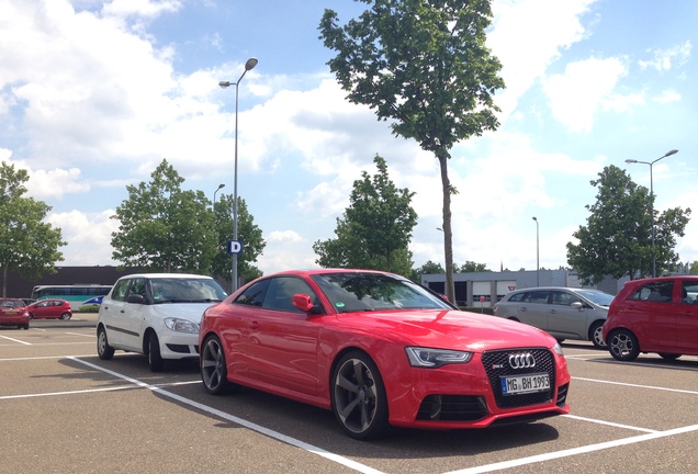 Audi RS5 B8 2012