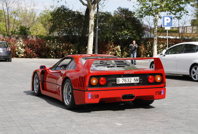 Ferrari F40