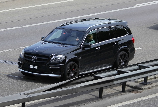 Mercedes-Benz GL 63 AMG X166