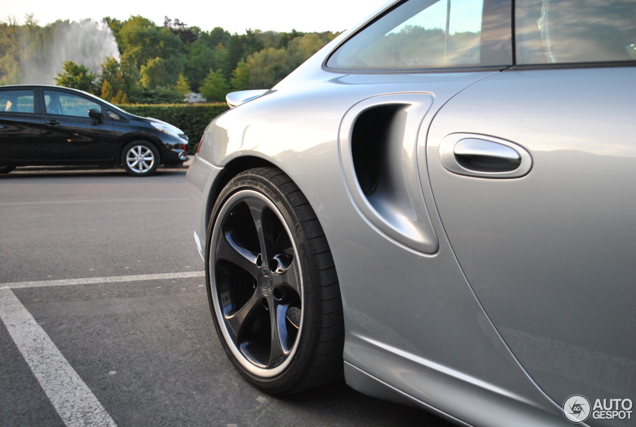 Porsche 996 Turbo