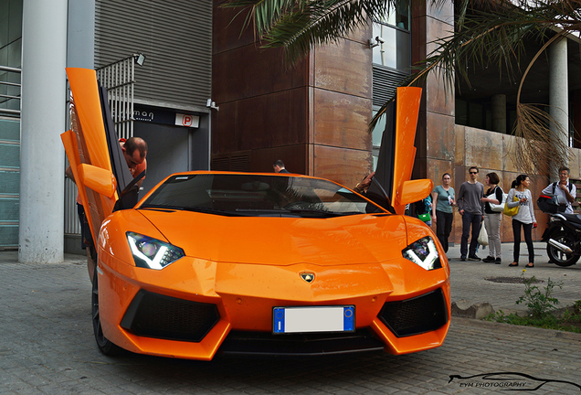 Lamborghini Aventador LP700-4