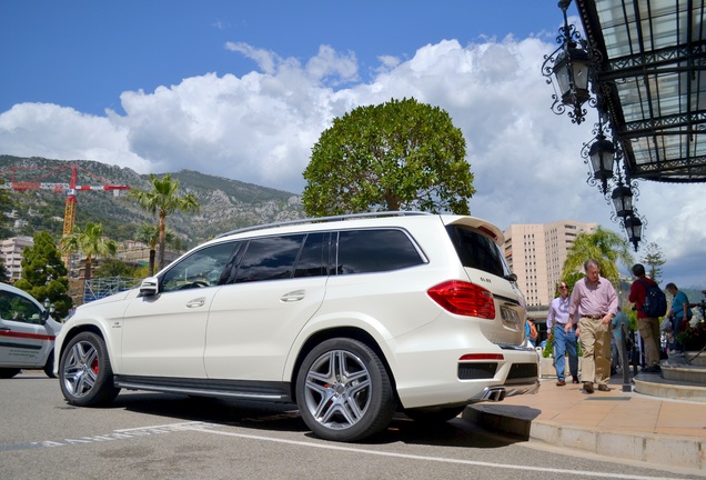 Mercedes-Benz GL 63 AMG X166