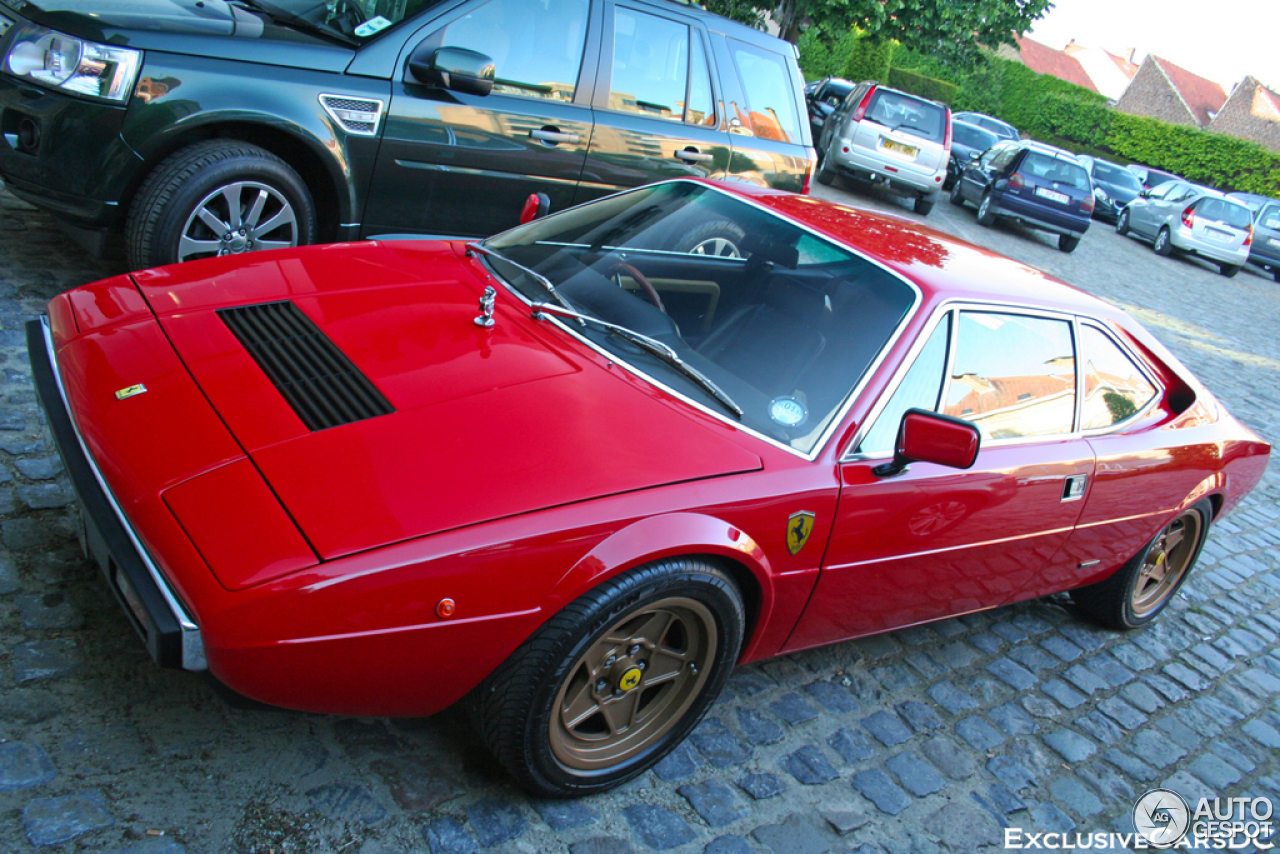 Ferrari Dino 308 GT4