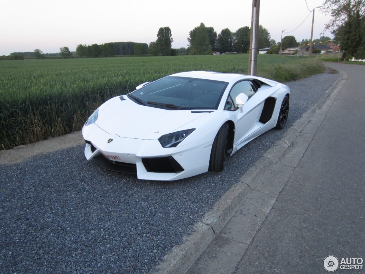 Lamborghini Aventador LP700-4