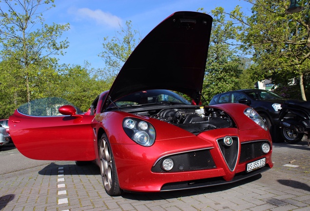 Alfa Romeo 8C Competizione