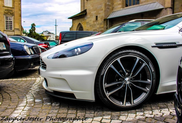 Aston Martin DBS Volante