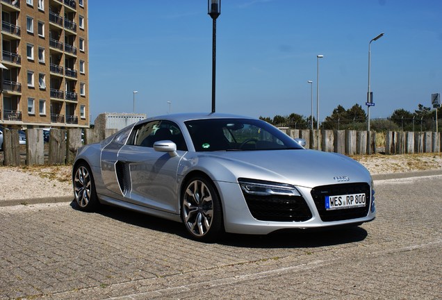 Audi R8 V10 2013