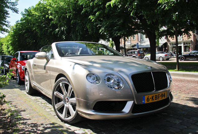 Bentley Continental GTC V8