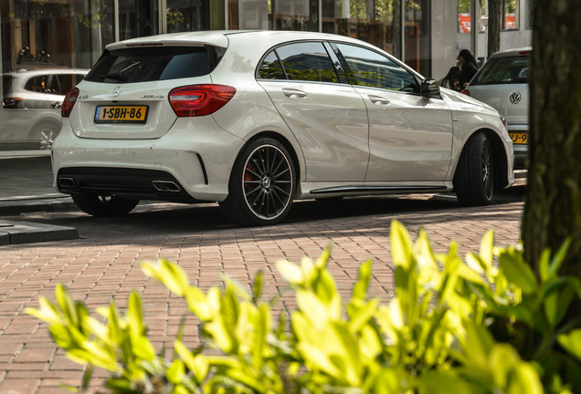 Mercedes-Benz A 45 AMG