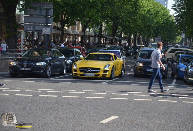 Mercedes-Benz SLS AMG