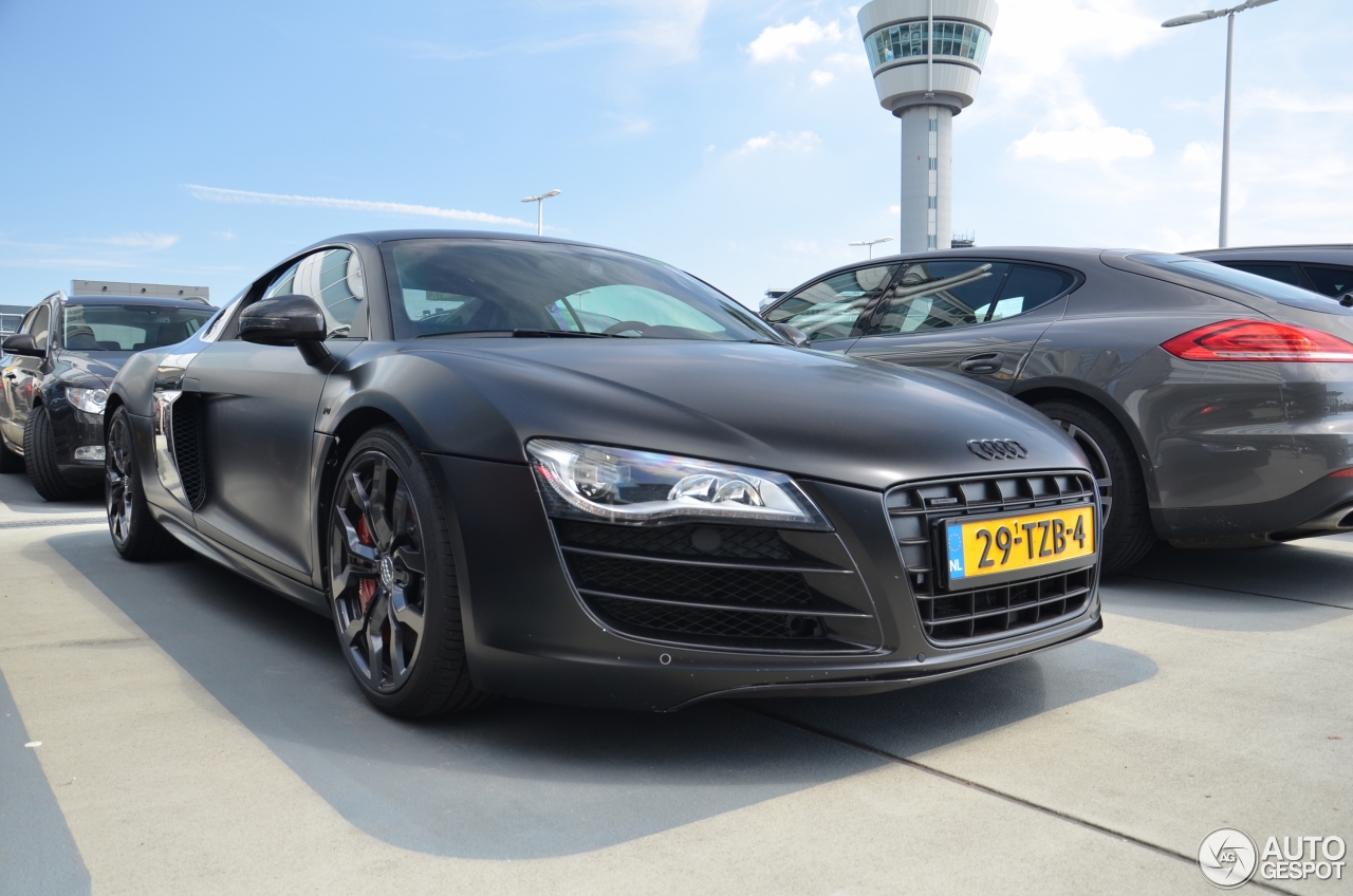 Audi R8 V10