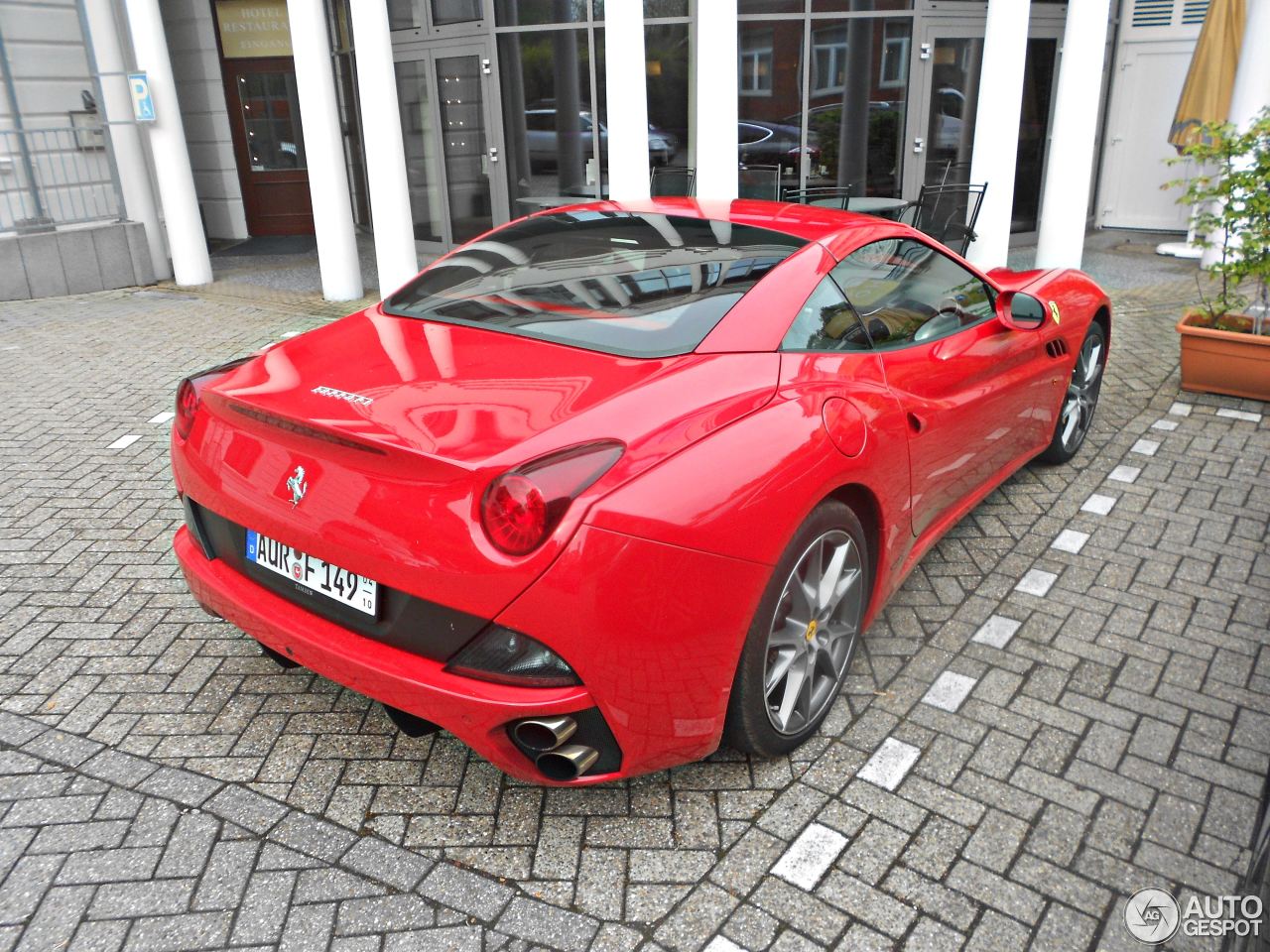 Ferrari California