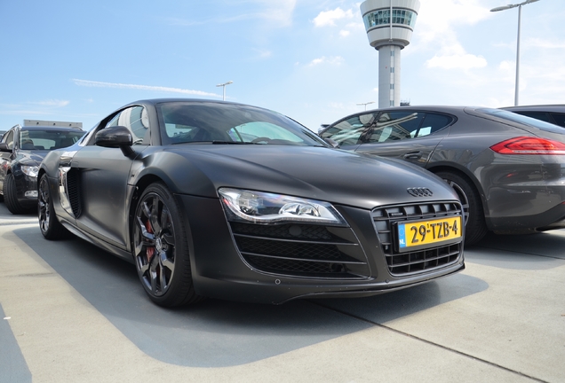 Audi R8 V10