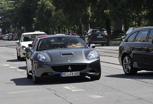 Ferrari California