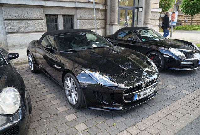 Jaguar F-TYPE S Convertible