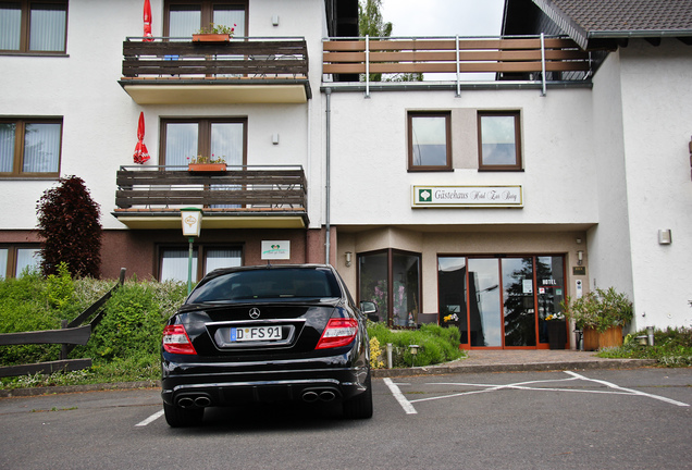 Mercedes-Benz C 63 AMG W204