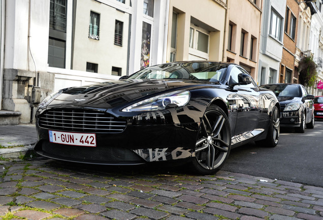 Aston Martin DB9 2013