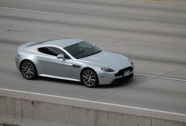 Aston Martin V8 Vantage S