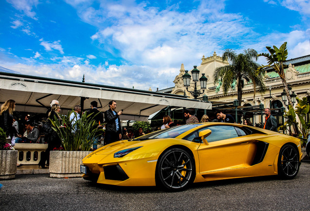 Lamborghini Aventador LP700-4