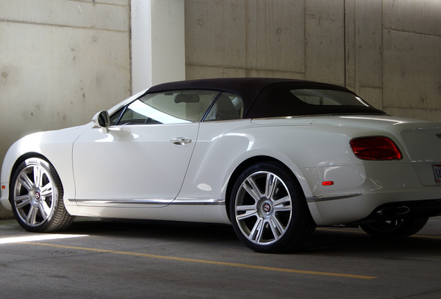 Bentley Continental GTC V8