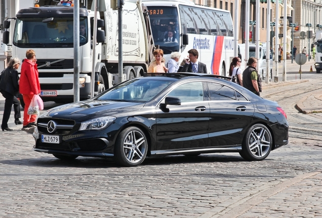 Mercedes-Benz CLA 45 AMG C117