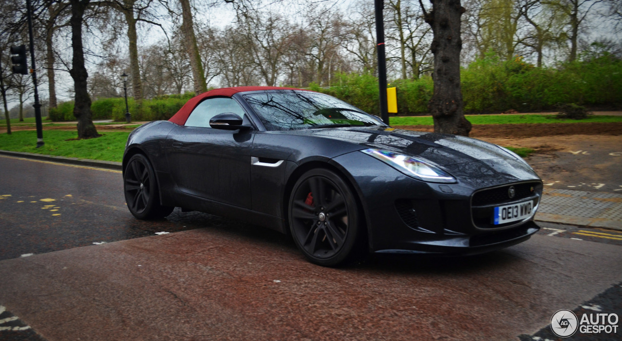 Jaguar F-TYPE S Convertible