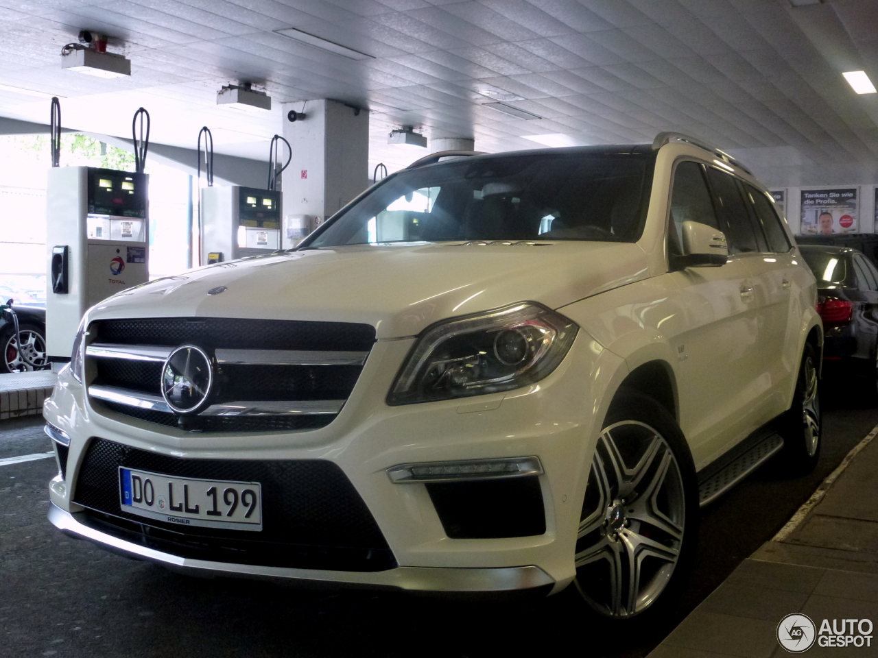 Mercedes-Benz GL 63 AMG X166