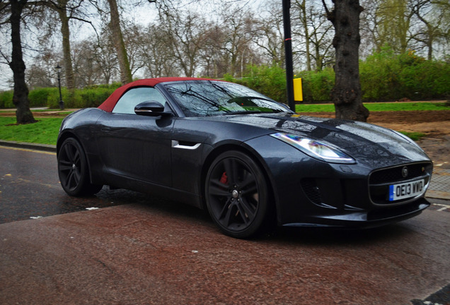 Jaguar F-TYPE S Convertible