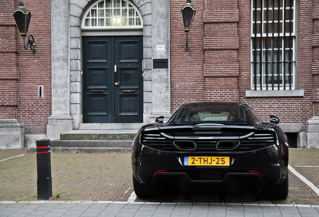 McLaren 12C