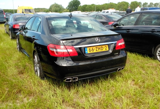 Mercedes-Benz E 63 AMG W212 V8 Biturbo