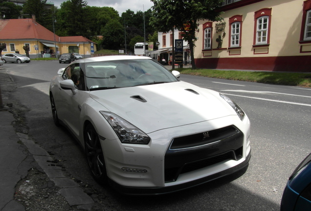 Nissan GT-R 2013