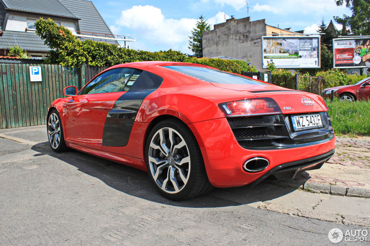 Audi R8 V10