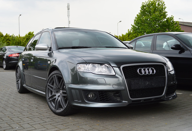 Audi RS4 Avant B7