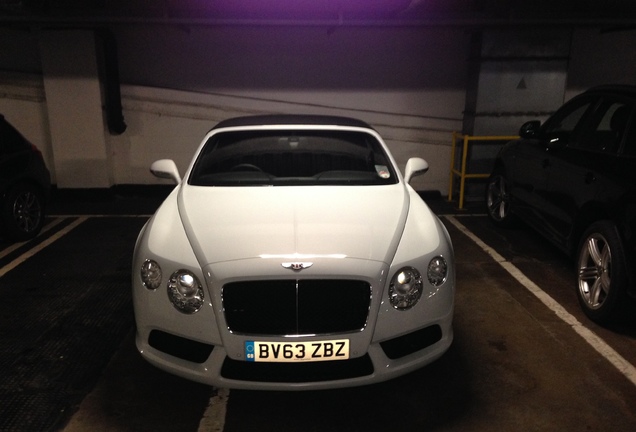 Bentley Continental GTC V8