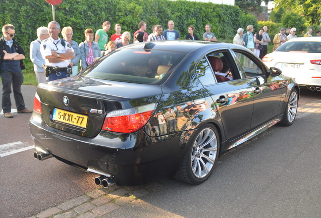 BMW M5 E60 2005