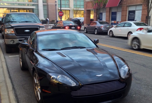 Aston Martin V8 Vantage